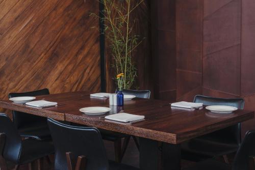 Restaurant, Atix Hotel, a Member of Design Hotels in La Paz