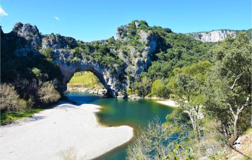 Awesome Home In Chauzon With House A Mountain View