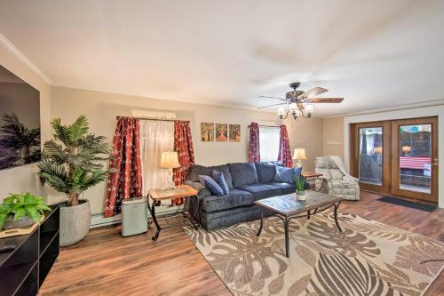 Lovely Moshannon Ground Apartment w/ Fire Pit in Philipsburg (PA)