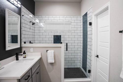 The Retreat at Rigsby-All new 3bdrm/2.5 bath in San Antonio, USA