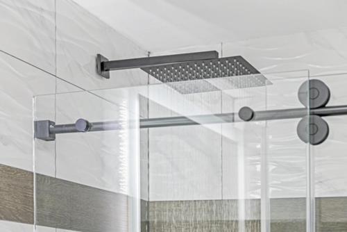Hotel Opus Bronx - 화장실