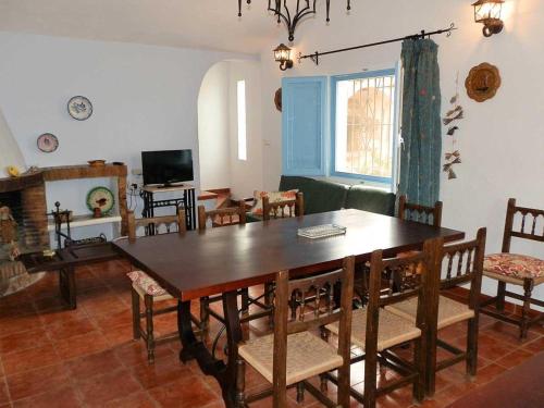 Casa L'Ametlla de Mar, 4 dormitorios, 8 personas - ES-184-23