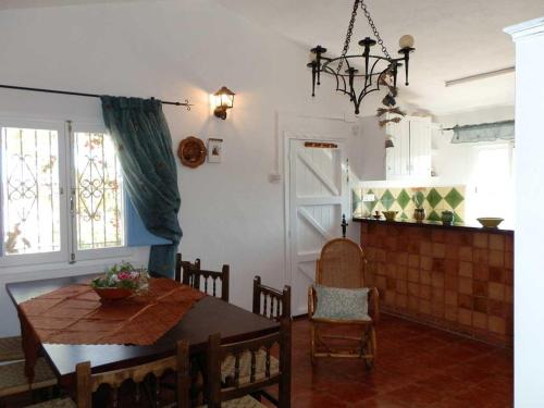 Casa L'Ametlla de Mar, 4 dormitorios, 8 personas - ES-184-23