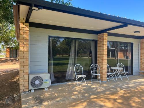Jumbuck Motor Inn with Pool in Longreach