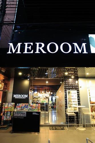 Meroom