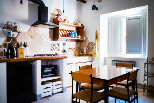 ManillaHouse 4