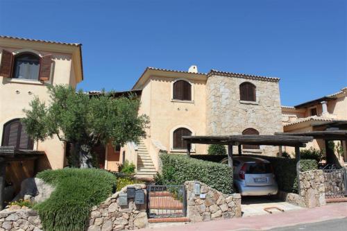 MORA - Casa Vacanza Bilocale Murta Maria