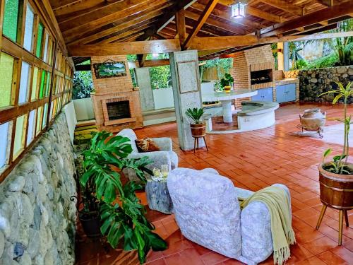 Casa Cumbre Merida, Espectacular Vista, ubicacion y comodidad in Merida