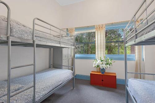 Lil Roo - PodBed Hostel - image 7