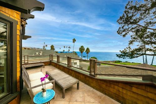 Cliff Dr View in Laguna Beach, USA