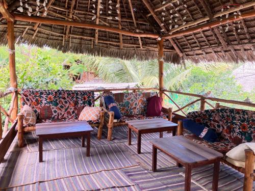 Instalaciones, Mount Zion Lodge in Michamvi