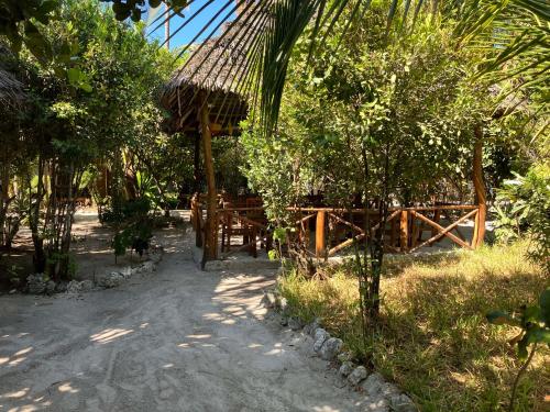 Restaurante, Mount Zion Lodge in Michamvi