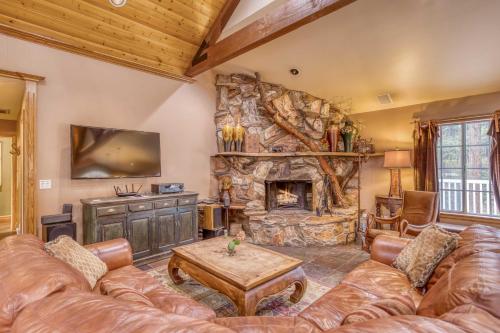 011 - Fox Manor in Big Bear Lake, USA