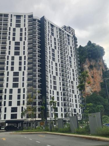 The Cove Hillside Condominium The Cove Hillside Condominium