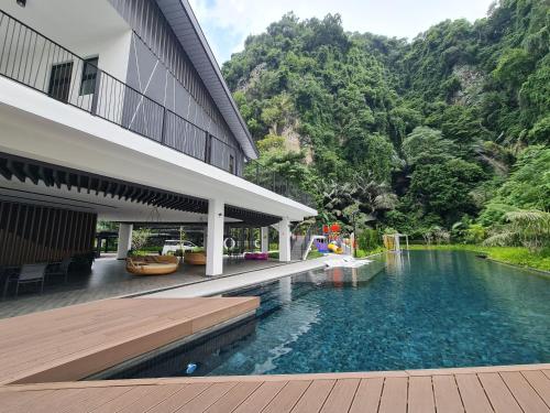 The Cove Hillside Condominium The Cove Hillside Condominium