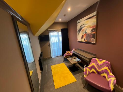 Taransay House - image 11