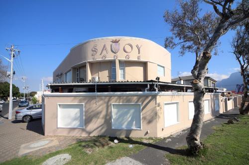 Savoy Lodge photo 1