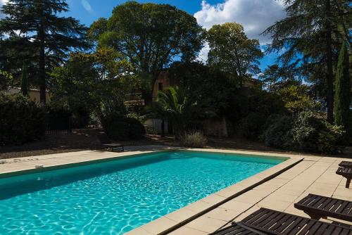 泳池, Pézenas Cottage 1 chambre et mezzanine au coeur d'un domaine avec 2 piscines (Pezenas Cottage avec terrasse et jardin 1 chambre et 1 mezzanine au coeur d'un domaine avec 2 piscin) in 圖爾布