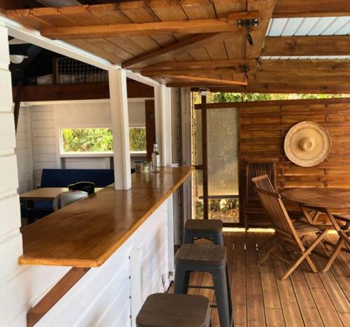 La tiny de titanse avec piscine in Capesterre-de-Marie-Galante