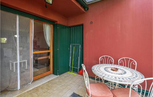  Nice Apartment In Aprilia Marittima in Aprilia Marittima