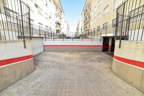 Amplio con Parking, Club y Piscina junto a Sevilla