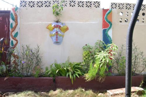 Garden, Fully air-condition 3Bed Villa - WiFi - hot water in Freetown