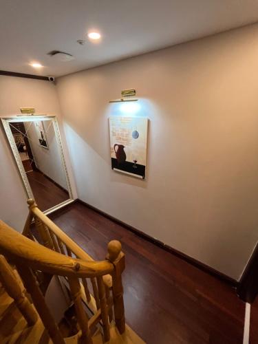 PALMERA ART HOUSE - image 10