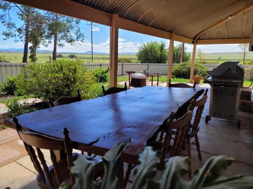 Sunset Ridge Accommodation -Rockville Homestead in 霍克