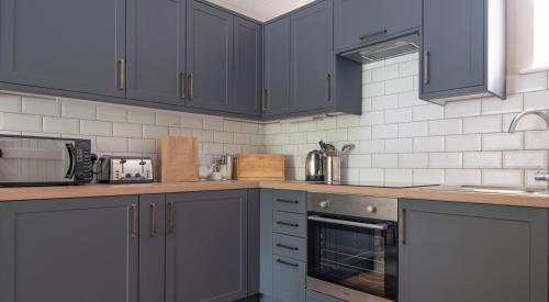 Holiday Property - image 6