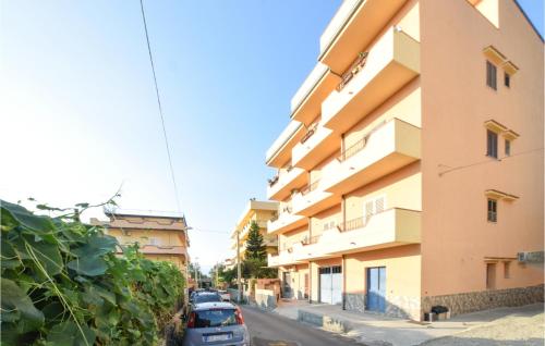 Exterior view, Beautiful apartment in REGGIO CALABRIA with WiFi and 3 Bedrooms in Sant'Elia