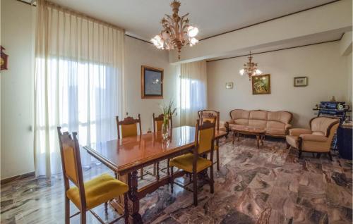 Beautiful apartment in REGGIO CALABRIA with WiFi and 3 Bedrooms in Sant'Elia