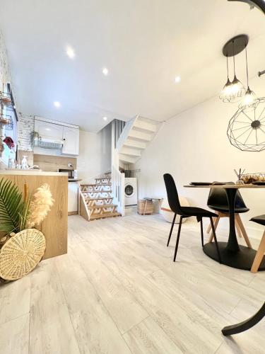 Charmant Appartement Duplex au calme - Location saisonnière - Évreux