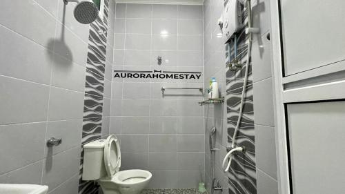 Bathroom, Aurora Homestay in Marang