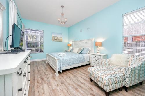 #3 Large 4 Bedroom 3 Bathroom Vacation House With Heated Swimming Pool in Palm Harbor, USA