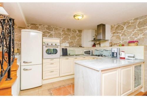 virtuve, Villa Heart of Stone in Banja