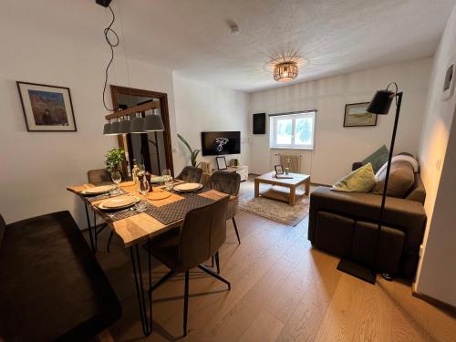 Liboria: lovely,cosy apartment. 2 min skilift walk