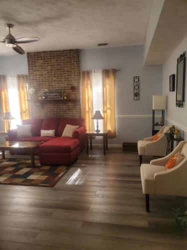 Cozy Indy Home in 菲舍斯