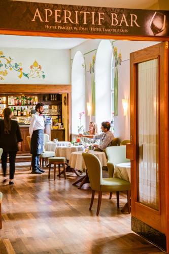 Pub/Lounge, Hotel Lago di Braies in Braies