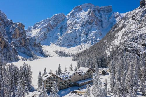 Hotel Lago di Braies 2