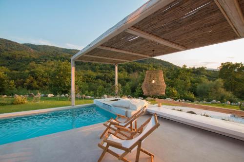 Aristotelia Gi - Premium Luxury Villas with Private Pools