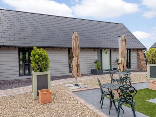 A szálláshely kívülről, dairy cottages in Horton