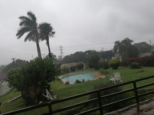 Úszómedence, RonVu @ Bertram in Summerpride