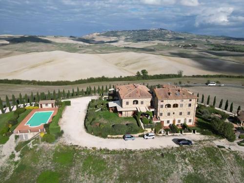 Toscana Amore Mio, stunning view & 14min Volterra