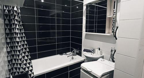 Ideally located City Center 2 bedrooms Spacious Apartment, Riga (Foto 5)