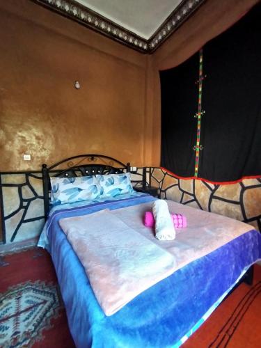 1 double bed