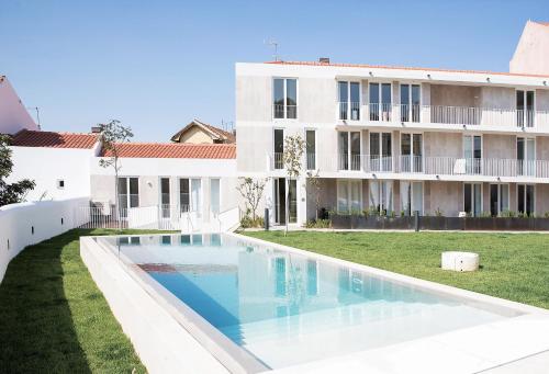 FLH Mouraria Blue Design with Parking & Pool 2
