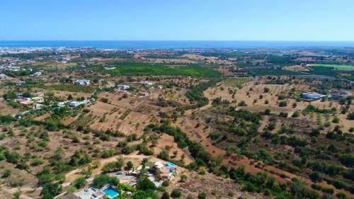 Exterior view, Tower Villa w Infinity Pool in Olhao