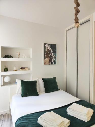 Terrace - Green Essence Apartment 4
