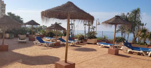 Apartamentos Chinasol - image 6