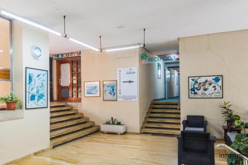 Apartamentos Chinasol - image 2